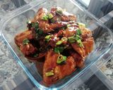 Foto langkah ke 7 dari resep Sayap ayam masak bawang bombay.