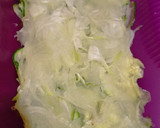 Foto del paso 2 de la receta: Pizza de calabacín en microondas