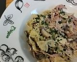 Une image de l'étape 10 de Farfalles bacon champignons sauce camembert.