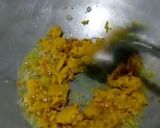 Foto langkah ke 2 dari resep Nasi goreng kunyit.