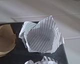 Foto del paso 5 de la receta: Pirotines caseros aptos para muffins