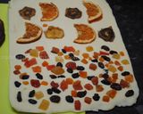 A picture of step 10 of Fruity chocolate Bars.