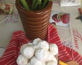 Foto langkah ke 8 dari resep Putri Salju Almond Keju.
