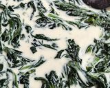 Foto del paso 3 de la receta: Espinacas a la crema