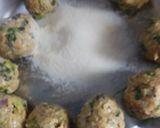 लेफ्टओवर रोटी बॉल्स (Leftover roti balls recipe in hindi) रेसिपी चरण 5 फोटो