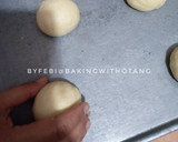 Foto langkah ke 4 dari resep Greentea Mushroom Buns.