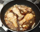 Foto langkah ke 5 dari resep Ayam Kecap Bumbu Iris.