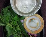 Foto langkah ke 1 dari resep Sayur bening simple.