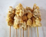 A picture of step 3 of Vegetarian satay.