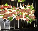 Foto del paso 2 de la receta: Brochetas de albóndigas