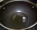 A picture of step 1 of पोहे.