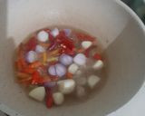 Foto langkah ke 3 dari resep Tempe Penyet Sambal Kencur dan Kemangi.