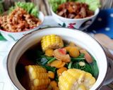 Foto langkah ke 4 dari resep Sayur Bening Bayam + Jagung.