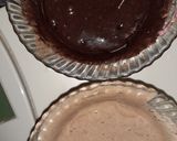 A picture of step 5 of Leopard Shiffon Cupcakes.