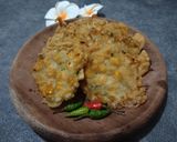 Foto langkah ke 4 dari resep Bakwan Jagung Gluten Free.