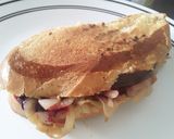 Foto del paso 9 de la receta: 😜😛Vegetales Asados entre dos panes... 🍞🍆🥒🌰🧀🥪