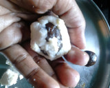 A picture of step 5 of Paneer dates laddu.