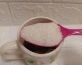 Foto langkah ke 3 dari resep Teh Susu Jahe Simple.