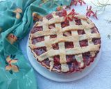 A picture of step 16 of Strawberry Pie.