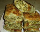 A picture of step 8 of Mecroni big rolls.