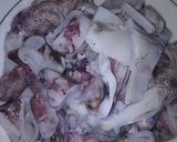 Foto langkah ke 1 dari resep Tumis Cumi Hitam Simple.