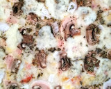 Foto del paso 4 de la receta: Pizza de hojaldre 🍕