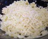Foto del paso 3 de la receta: Pizza con base de coliflor especial