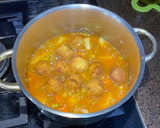 Foto del paso 9 de la receta: Guiso con Albóndigas de Bacalao de la Abuela Paqui