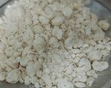 A picture of step 2 of Gond Makhana Laddu.
