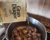Foto del paso 1 de la receta: Carne con patatas