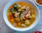 Foto langkah ke 5 dari resep Sup Sosis Makaroni.