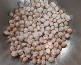 A picture of step 1 of Hummus.