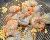 รูปขั้นตอนการทำที่ 4 ของ หน่อไม้ฝรั่งผัดกุ้ง