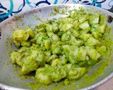 A picture of step 2 of Chutney wala Aloo.