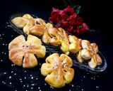 عکس مرحله 1 از دستور کلوچه خرمایی گردویی 😋😍 با خمیر جادویی