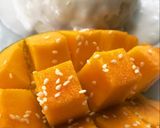 Foto langkah ke 4 dari resep Manggo Sticky Rice.