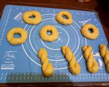 Foto langkah ke 5 dari resep Donat tanpa telur.