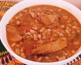 Une image de l'étape 6 de Soupe de haricot blanc à la morue salé.