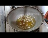 A picture of step 4 of White boondi with lobia flour.