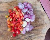 Foto langkah ke 2 dari resep Oseng Tomat saos tiram mix telur.
