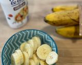Une image de l'étape 4 de Pâte à crêpes à la Banane (et crêpes fourrés à la banane, topping chocolat, flambée au Rhum blanc).