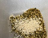 Hình bước làm 1 của món Chè bí đỏ đậu xanh gạo nếp