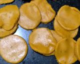 A picture of step 6 of Frying Besan papdi.