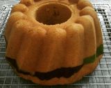 Foto langkah ke 10 dari resep White Marble cake (Bolu Putih Telur).