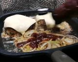 A picture of step 1 of Beef Burger.