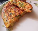 Foto del paso 5 de la receta: Tortilla de zapallo italiano 🥒y verduras 🥕😃
