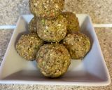 A picture of step 5 of Healthy oats ladoo.