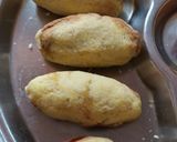 A picture of step 3 of Bread corn roll.