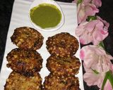 A picture of step 5 of Falhari vada.