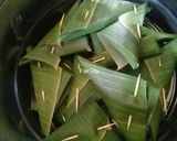 Foto langkah ke 3 dari resep Lupis Ketan Pandan (irit gas).
